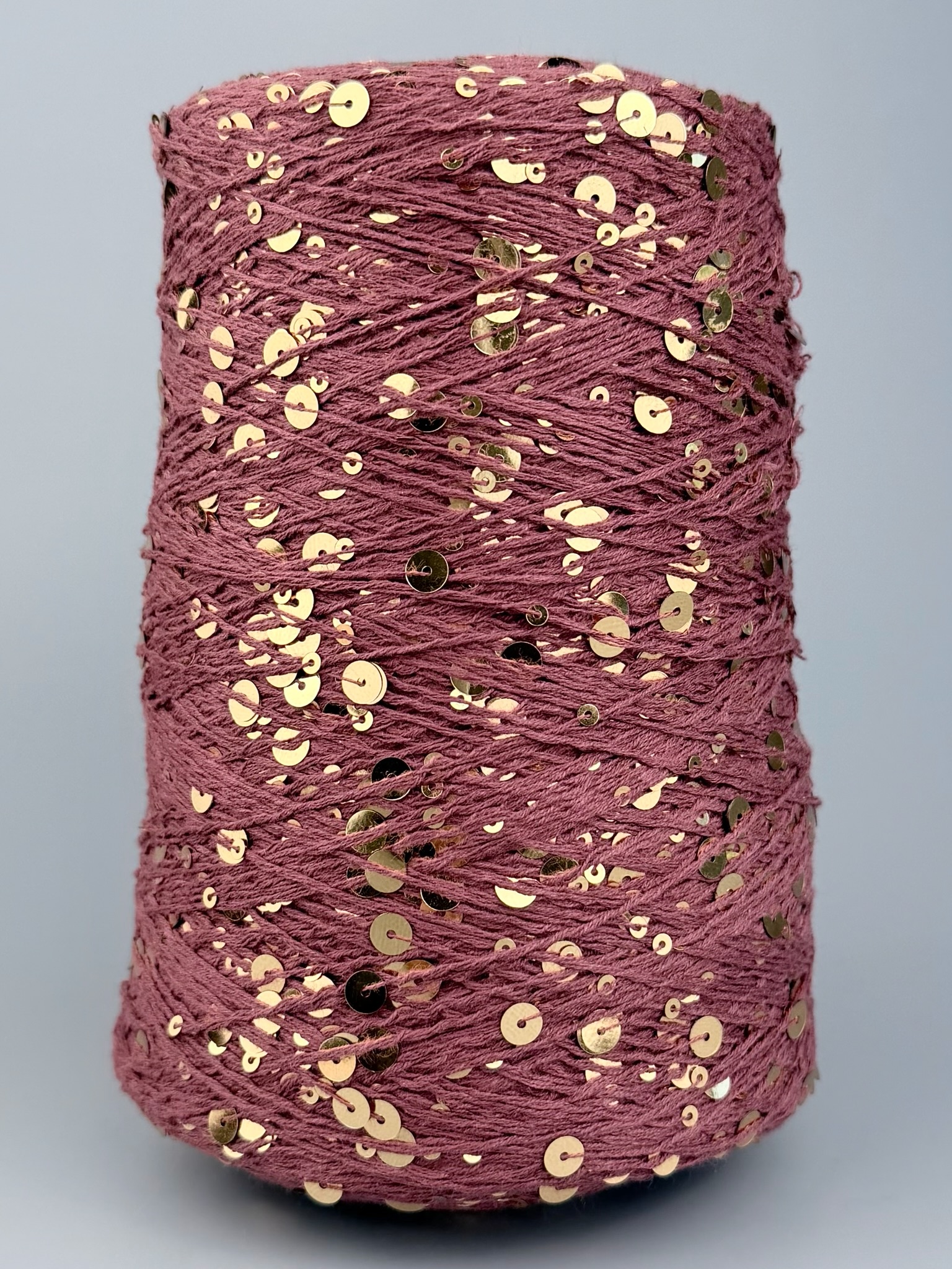 Art. Brillante 260 m / 100 g – Baumwolle mit Maxi-Pailletten col. Pflaumenton foto 2